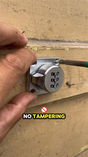 425K views · 2.2K reactions | "The Door Lock Everyone’s Raving About – Shop Here!" https://quickmechtools.com/products/modern-coded-door-latch #quickmechtools #Diy #Fyp #TrendingTools #LockBuzz | Quickmechtools | Facebook