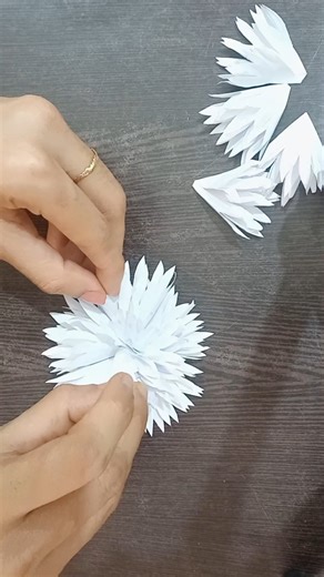 Easy Paper Flower 🌼 DIY #papercraftideas