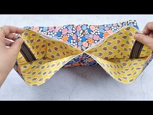 Easy sewing tutorial. Create a lightweight crossbody bag with 3 pockets.