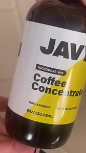One minute iced coffee using Javy 🤯 Try Javy today -> javycoffee.com/try 🎥@noemisucks | Javvy Coffee