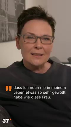 398K views · 1.3K reactions | Almut lernt Angela auf der Hochzeit ihres Sohnes kennen. Damals ist Almut 46 und Angela 24. Zwischen den beiden entwickeln sich Gefühle, die sie zunächst nicht wahrhaben wollen. Inzwischen sind sie seit sechs Jahren ein Paar und glücklich verheiratet. Mehr über sie und andere Paare mit großem Altersunterschied seht ihr im 37 Grad-Film "Bei aller Liebe" heute um kurz nach Mitternacht auf 3sat oder in der Mediathek: https://kurz.zdf.de/Jab/ | 37 Grad | Facebook