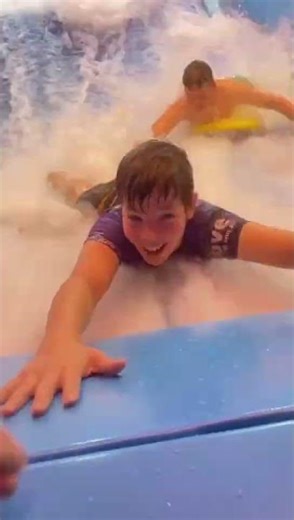 Surfstage Surfing Machine how to work?