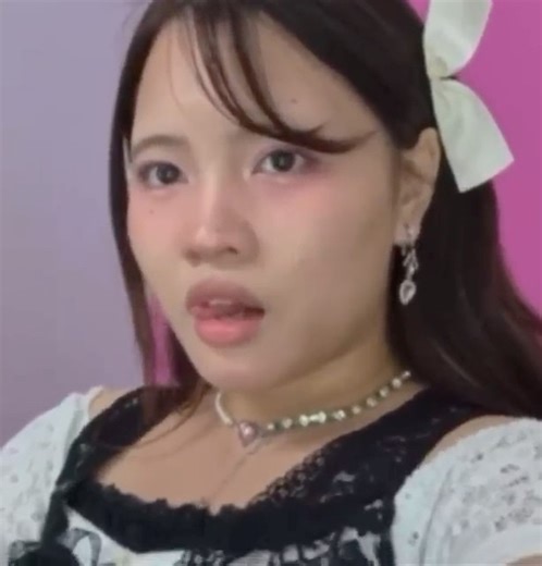 who is jani is she famous? @janiphoria