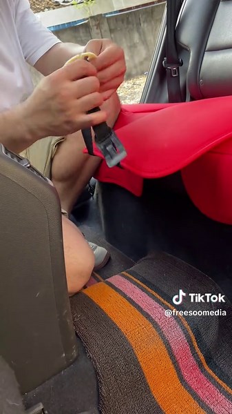 Easy Guide to Installing Car Seat Covers at Home