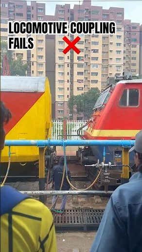 Loco Coupling Fails WAP4 LHB Coach Coupling #trainvideos #train #railgadi #locomotive #locopilot