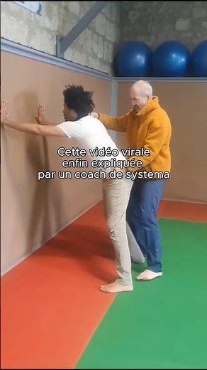 This viral video finally explained 👀😱 #systema #martialarts #selfdefense #combatsport #fight