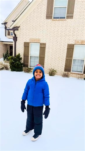 Winter wonderland moments, straight from our school families to you. | St. Paul Catholic School Mphs, TN