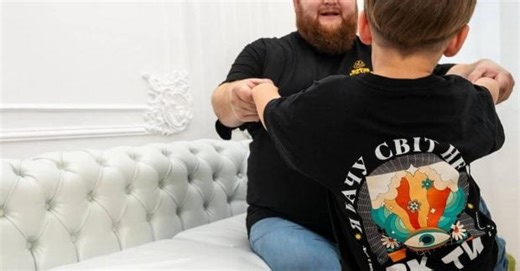 "Чудес не существует": известный комик рассказал о прогрессе сына с аутизмом