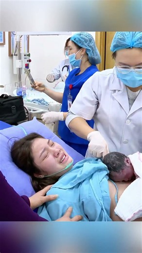 Birth Vlog, Natural Birth, Newborn 245 #birthvlog #birth #newborn #partonormal #shots #shortvideo