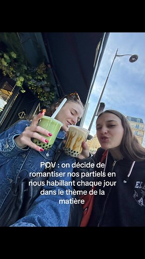 On est les femmes drôles que nous pensons être 🤪 @aliénor #fypシ #fyp #partiels #deguisement #drole