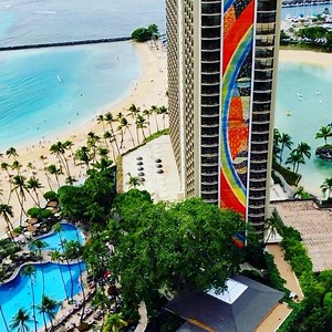 16K views · 1.1K reactions | Great ocean views from Tapa Tower. Check out our new Tapa Collection rooms in our profile link. #tapacollection #hiltonhawaiianvillage #waikikiswidestbeach #bestpoolsinwaikiki | Hilton Hawaiian Village Waikiki Beach Resort | Facebook