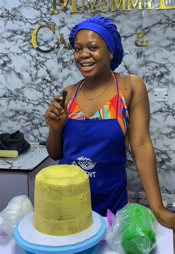 Our Beginner & Intermediate Baking Class starts on 10th April 🎂 Registration is ongoing. Send us a DM to register. We offer a two-times instalment payment option. For more information, kindly send us a DM. Accommodation is available. #mjyummybitecakesandmore #GodIsGood #studenttraining #caketok #student