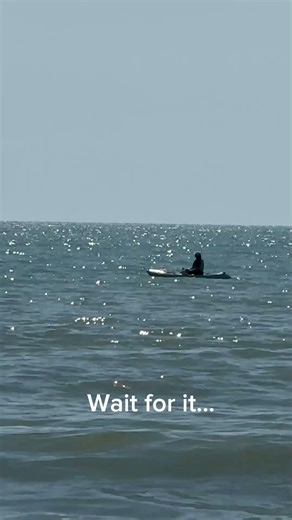 Wait for the Zoom Out… This Kayaker Is WAY Far Out in the Ocean (Myrtle Beach) 😳🌊