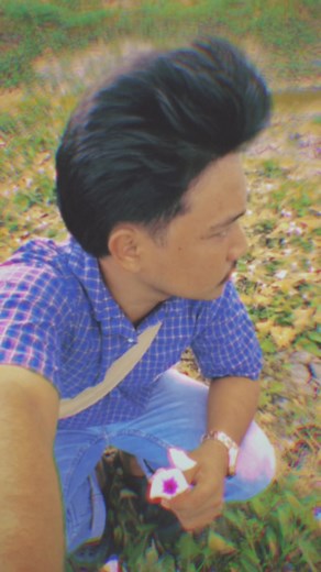 Take a Nostalgic Journey to the 90s Music World | Dreamy Vibes