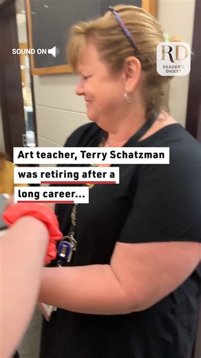 6K views · 56 reactions | These students surprised their art teacher with an iPad, and we can't stop crying! #teachers #kidsandteachers #heartwarmingvideo | Reader's Digest | Facebook