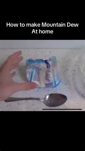 So much better than real Mountain Dew #fyp #recipe #mountaindew #cooking #drink