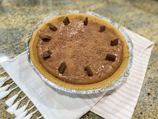 No-Bake Hershey's Chocolate Pie