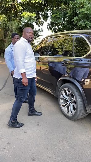 VIP Protection Services in KZN: Tax Boss with Bodyguard