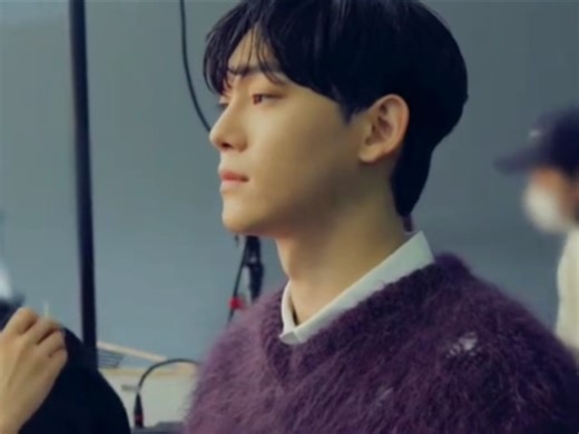 【金钟大/CHEN】《Hello》MV 花絮现场cut 2020/10/15。