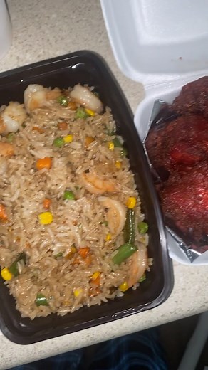 Them red wings and shrimp fried rice from Phat Daddy’s something serious.. if ya know ya know 🤤🔥 | Alex Young