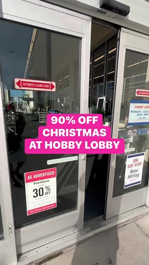 90% off Christmas at Hobby Lobby #hobbylobby #ChristmasClearance #clearance | Mama Deals