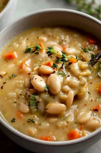 Best White Bean Soup Discover Our Creamy Recipe Today!