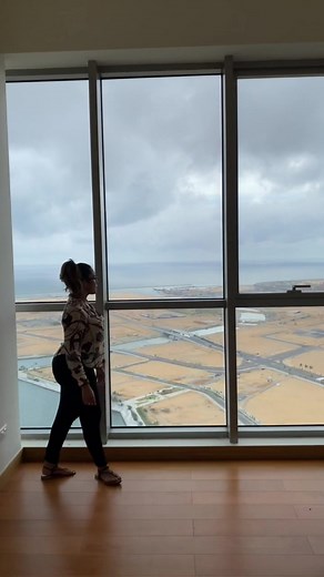 #HouseTour with us the penthouse at One Galle Face Residencies. For more information 📞 94778049169 #DinaAliRealty #trending #fyp #luxuryapartment #PepsiApplePieChallenge #luxuryrealestatedubai #luxuryrealestate