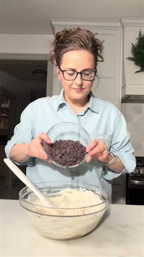 Chocolate Chip Cookie Bars