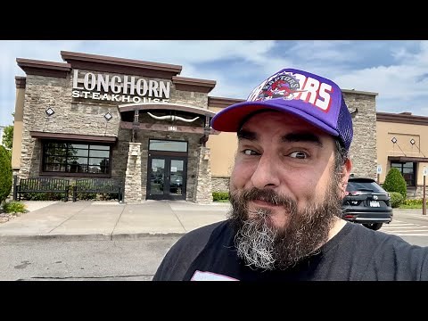 Longhorn Steakhouse - checking out their lunch menu