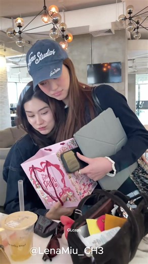 What’s that ? @𝐿𝑜𝑟𝑒𝑛𝑎 𝑆𝑐ℎ ˚⊹♡ @Miu T. #lenamiu #mysafezoneseries #lalinalena #miunatsha #glcaps