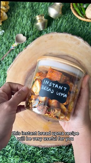 Instant Bread Upma in just 5 minutes !! Simply add hot water & that’s it. You can add dahi / yoghurt to this & it makes it even more amazing. Slices of Bread - simply cut it into pieces and dry it. you can put it in the oven or just in the sun 1 tbsp Oil 2 tsp Jeera 8 to 10 curry leaves 1 tsp Kashmiri Red Chilli powder (non spicy) 1/4 tsp Haldi Powder 1 tsp Coriander Seed powder 1 tbsp Dry onion 1 tbsp Dry tomato 2 Green Chillies, dry 1 tsp Grated dry ginger 1 tbsp Dry Coriander Salt Simply add 