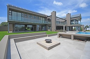 R 18 900 000 | 5 Bedroom House in Blue Hills Equestrian Estate | Private Property