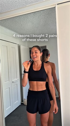 Finally, a flattering short with pockets that don’t bulge! 🏃‍♀️ 🖤 Pockets for all your essentials 🖤 Drawcord at the waist 🖤 Anti-chafe lining 🖤 Supportive waistband Free shipping over $150 and easy 30 day AU returns https://nimbleactivewear.com/products/in-tempo-woven-short-black | Nimble Activewear