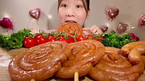 ぐるぐるウインナーASMR体験 - 美味しい音を楽しんで