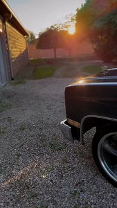 “Mr. Horsepower” 🐦 #FORSALE Built and Cammed 355 with Nitrous/ NOS Setup and Posi Rear End! Complete Sleeper Squarebody and It will Absoluyte Get IT! Even without the Red Button! Automatic Transmission, Mint Condition Stock Interior. Absolutely Beautiful Pickup with Flawless Engine Bay with ICE COLD AC! ~FREE Enclosed Delivery! We Handle It All! ~FINANCING AVAILABLE with Just 10% Down! Call/Text: 606-776-2886 Email: HotRodDirty@yahoo.com SHOP: www.HotRodDirty.com #squarebody #c10 #squarebodyc10
