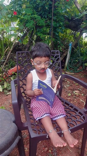 Neeom baby turns Vaikom Muhammed basheer acting |Fancy dress |kids acting|വൈക്കം മുഹമ്മദ്‌ ബഷീർphoto