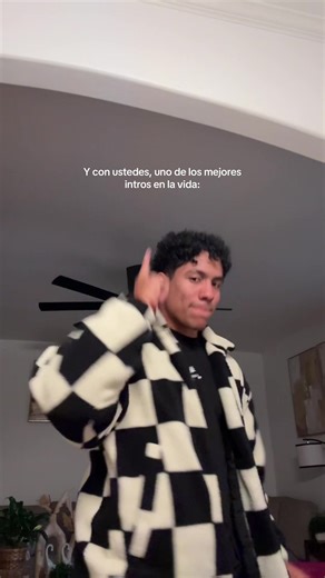 Ronny Rosario (@ronnyrat_)’s video of intro