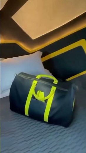 El nuevo yate Lamborghini 63’ de $3,4M | Chequea su interior