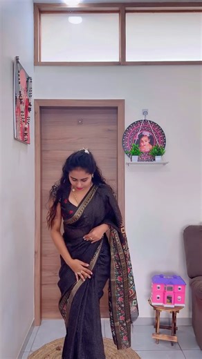 Sapna Gowda on Instagram: "Beautiful saree from SRS Collections #design #designer #fashindesigner #dress #amavasya #amavasyapooje #chamundeshwari #chamundeshwaritemple #chamundeshwaridevi #chamundihills #mantralaya #ragavendra #ragavendraswami #ragavendramandralayam #ragavendramutt #ragavendramandralayam #ragavendraswamy #mantralayam #mantralaya #tuesday #pooja #tuesdaymotivation #sunday #explorepage #explorepage #exploremore #friday #fridayvibes #fridaysforfuture #fridayblessings #design #desig
