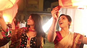 The Planit loves #HappierBrides , and this wedding clip by The Wedding Stories is our favorite this month! From the flying lanterns to the groom's unmatched swag, everything is so genuine and so beautifully captured. Simplicity is indeed the best policy here! How would you like your wedding video to be? | The Wedding Planit