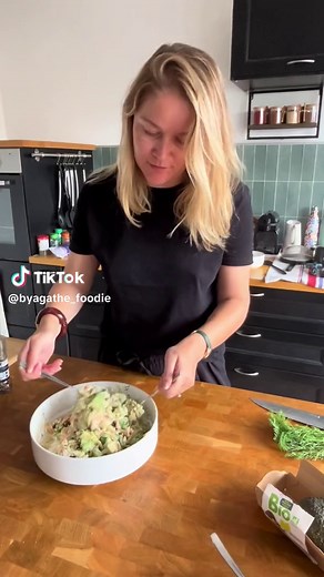 Salade de pâtes au saumon - Recette facile et rapide
