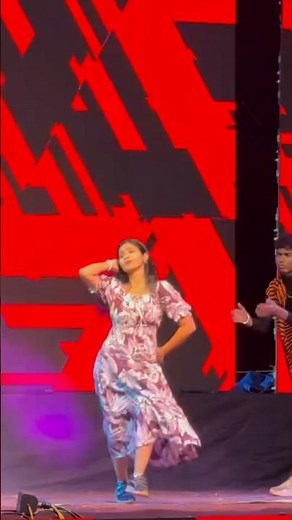 Kadhal vaipogame❤️‍🔥🥁💃#trending #shortsfeed #song #ytshorts #vairal #stageperformance #vibe