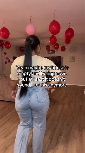 MariahsNotHere (@mariahdontexist)’s videos with im famous now lol - andre