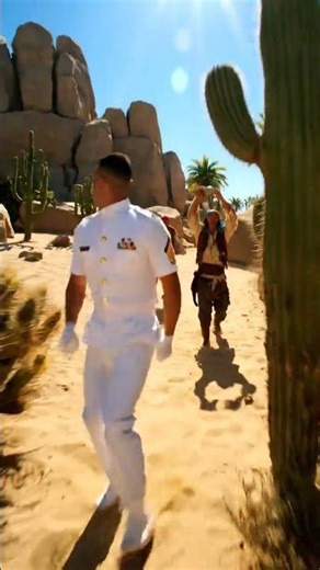 Marine's Den Den Mushi Gets STOLEN by Pirates!