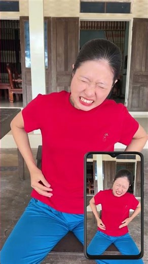 Tutorial 🎬 The crocodile was teasing Hana's belly