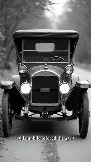 The Elegance of Transition: The 1922 Oldsmobile