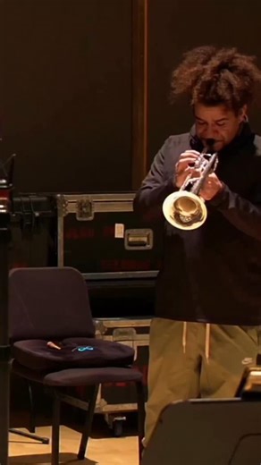 LOTUS Artist Ashlin Parker takes our new Lead/Solo model for a ride—soaring, whispering, and singing through every note. From the boldest highs to the softest whispers, this horn gives back exactly what you put in—and then some. 🔥 Power when you need it. 🎶 Softness when you want it. 😋 Tone so tasty, you can almost hear the flavor. This horn listens. This horn responds. This horn sings. And when it’s in the right hands… it COOKS. 🍳🔥 Follow our page for more! . #lotustrumpets #lotus #trumpet 