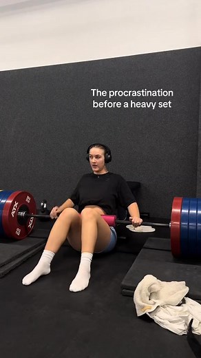 3.7K views · 78 reactions | That‘s why my workout takes forever @Gymshark @Gymshark Women @Teveo #gym #GymTok #gymgirl #gymrat #legday #workout #fitness #procrastination #procrastinating #procrastinator #heavy #lif#296 | Christine Prstnr | Facebook