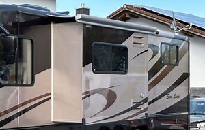 PROTEC Q18 Slideout Wohnmobil: Review & Rundgang