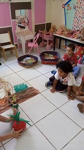Puxa, que puxa...😄😄😄 Historia O Grande Rabanete Maternal 2 - Prof. Cidinha | Creche Casa da Criança